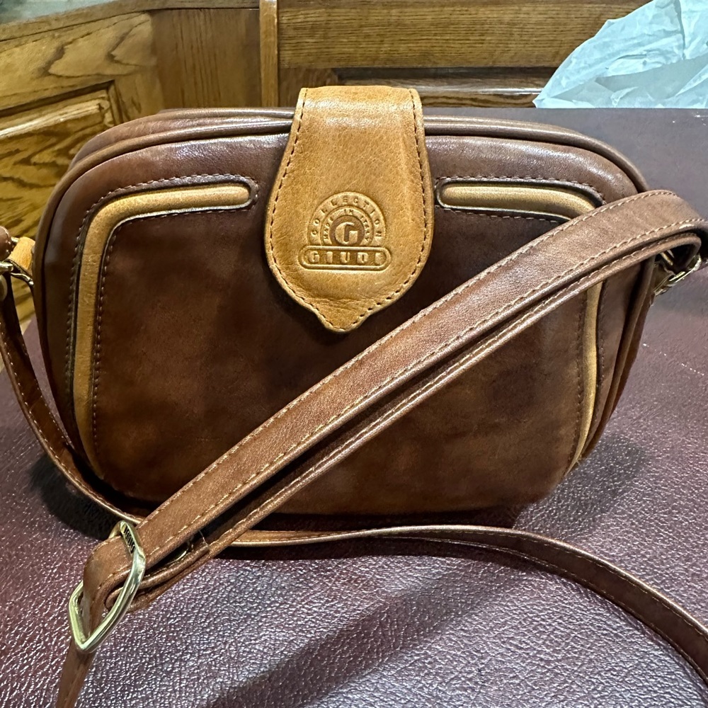 Giudi Italian leather crossbody purse
